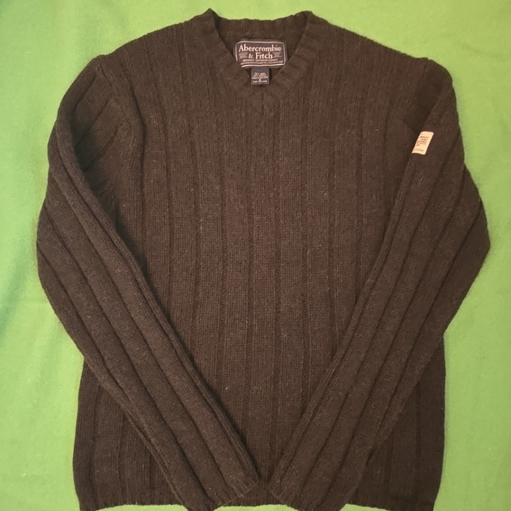 Vintage y2k Abercrombie and Fitch Men's V-Neck Sweater Small Brown